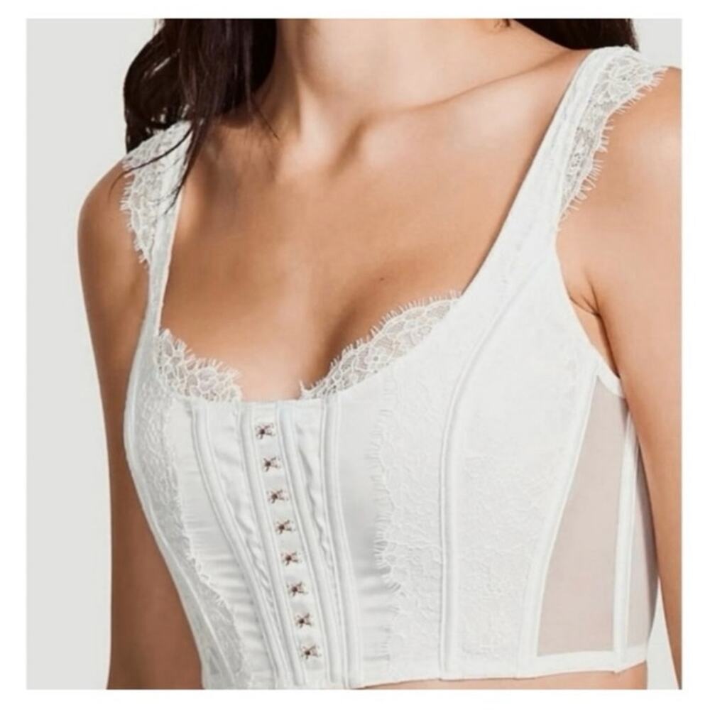 Victoria’s Secret Dream Angel White Floral Lace Satin Bridal Crop Corset Top Med - Picture 1 of 13